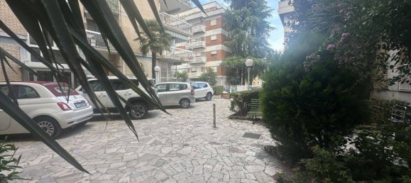 Apartamento de 3 dormitorios en Alba Adriatica, Italy No. 341344 24