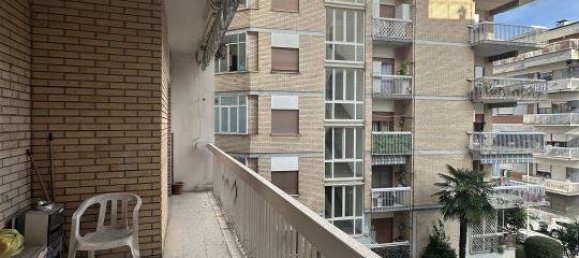 Apartamento de 3 dormitorios en Alba Adriatica, Italy No. 341344 22