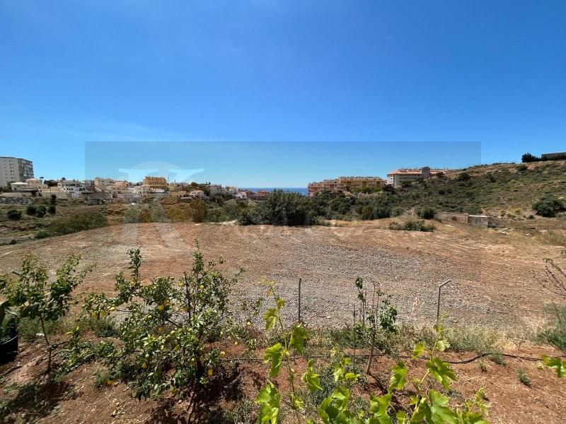 Terrain à Fuengirola, Spain No. 92038