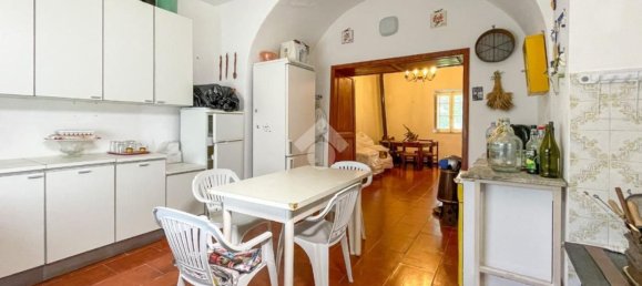 5 rooms House in Torregrotta, Italy No. 84707 9