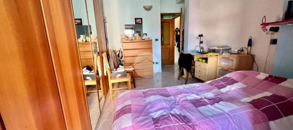 2 bedrooms House in Avigliana, Italy No. 351867 5