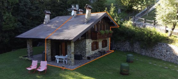 3 bedrooms House in Gravedona ed Uniti, Italy No. 359718 2