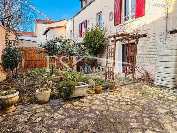 4 bedrooms House in Saint-Leu-la-Foret, France No. 306898