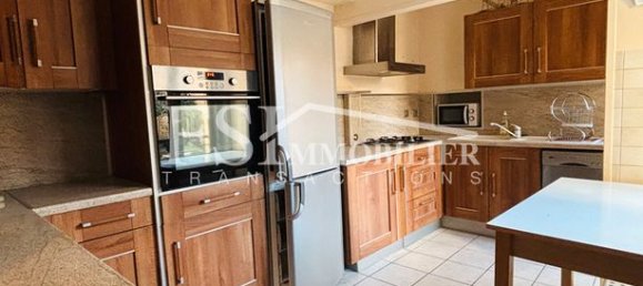 4 bedrooms House in Saint-Leu-la-Foret, France No. 306898 4