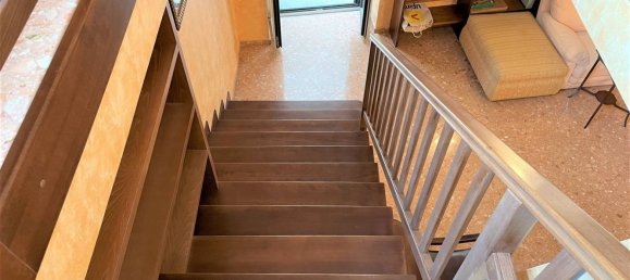 8-salle Appartement à Catanzaro, Italy No. 218099 21