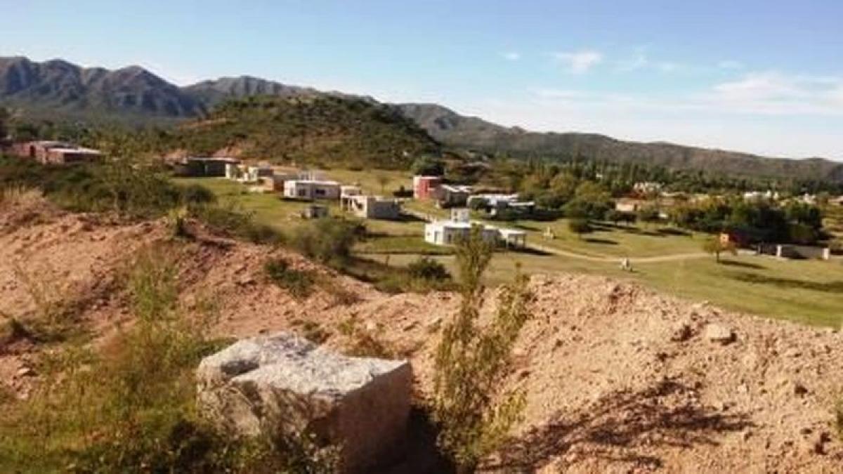  Land in San Luis, Argentina No. 44999