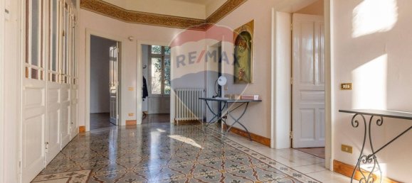 Villa T8 em Gavirate, Italy N.º 128576 20