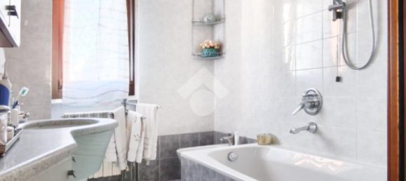 2 غرف نوم شقة في Cormano, Italy رقم 378867 25