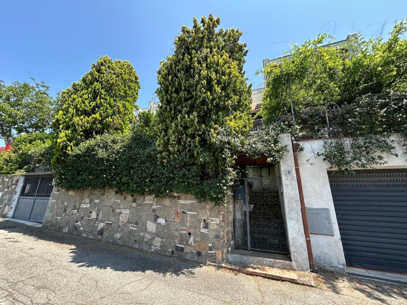 Casa de 2 dormitorios en Albano Laziale, Italy No. 318581