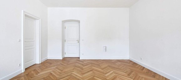 2 rooms Apartment in Mariahilf, Austria No. 95689 3