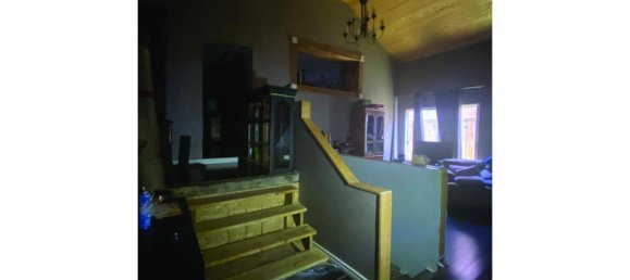 3 bedrooms House in Hamilton, Canada No. 370 11