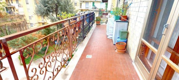 5غرفة شقة في Pomigliano d'Arco, Italy رقم 20774 28