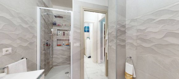 5غرفة شقة في Pomigliano d'Arco, Italy رقم 20774 23