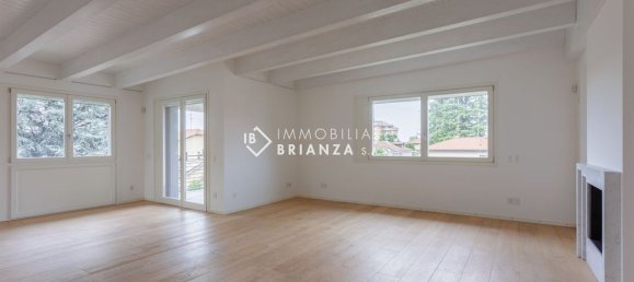 5-Zimmer Penthouse in Biassono, Italy, Nr. 338373 9