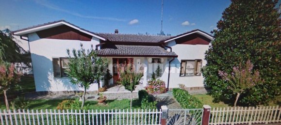 2 Schlafzimmer Villa in Ostellato, Italy, Nr. 303957 2