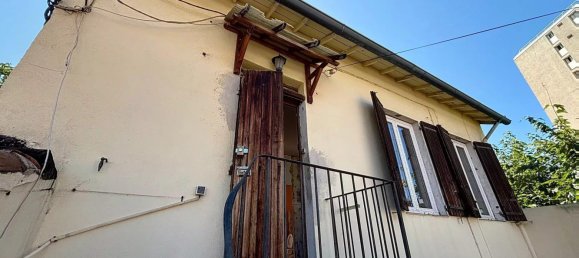 Квартира с 2 спальнями в Марсель, Франция № 294745 3