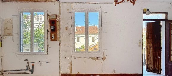 Квартира с 2 спальнями в Марсель, Франция № 294745 4