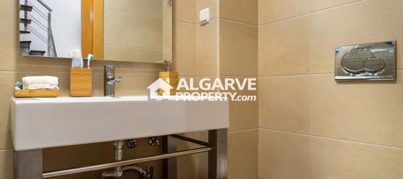 3 غرف نوم منزل في Quarteira, Portugal رقم 156922 24