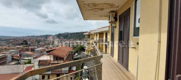 Apartamento de 3 dormitorios en Aci Catena, Italy No. 99715 30