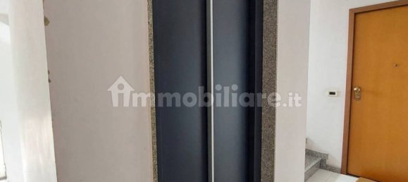 Apartamento de 3 dormitorios en Aci Catena, Italy No. 99715 7