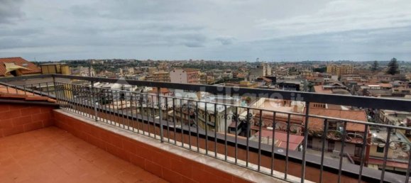Apartamento de 3 dormitorios en Aci Catena, Italy No. 99715 41