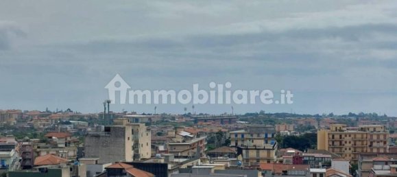 Apartamento de 3 dormitorios en Aci Catena, Italy No. 99715 40