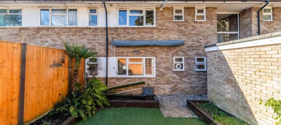 1 Schlafzimmer Wohnung in Ashtead, United Kingdom, Nr. 9769 7