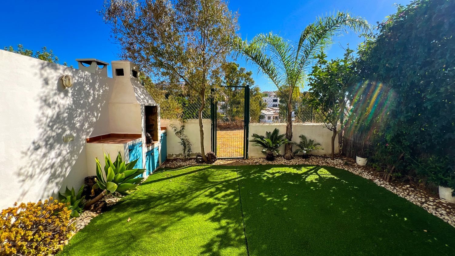 Apartamento de 2 dormitorios en Mijas, Spain No. 269719