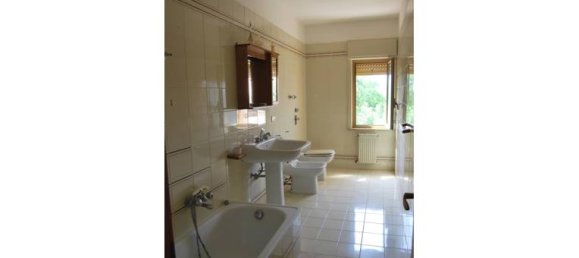 2 bedrooms Apartment in Marsala, Italy No. 254716 2