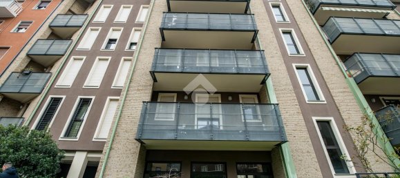 Дуплекс с 3 комнатами в Милан, Италия № 240644 48