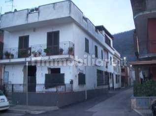 Apartamento de 5 habitaciónes en Naples, Italy No. 376255