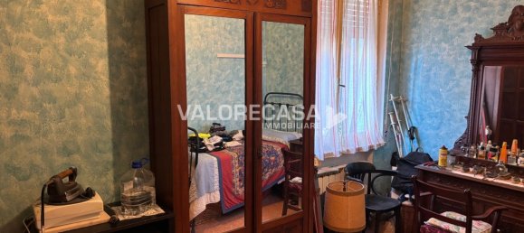 6 rooms Apartment in Carrara, Italy No. 194362 16