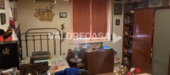 6 rooms Apartment in Carrara, Italy No. 194362 18
