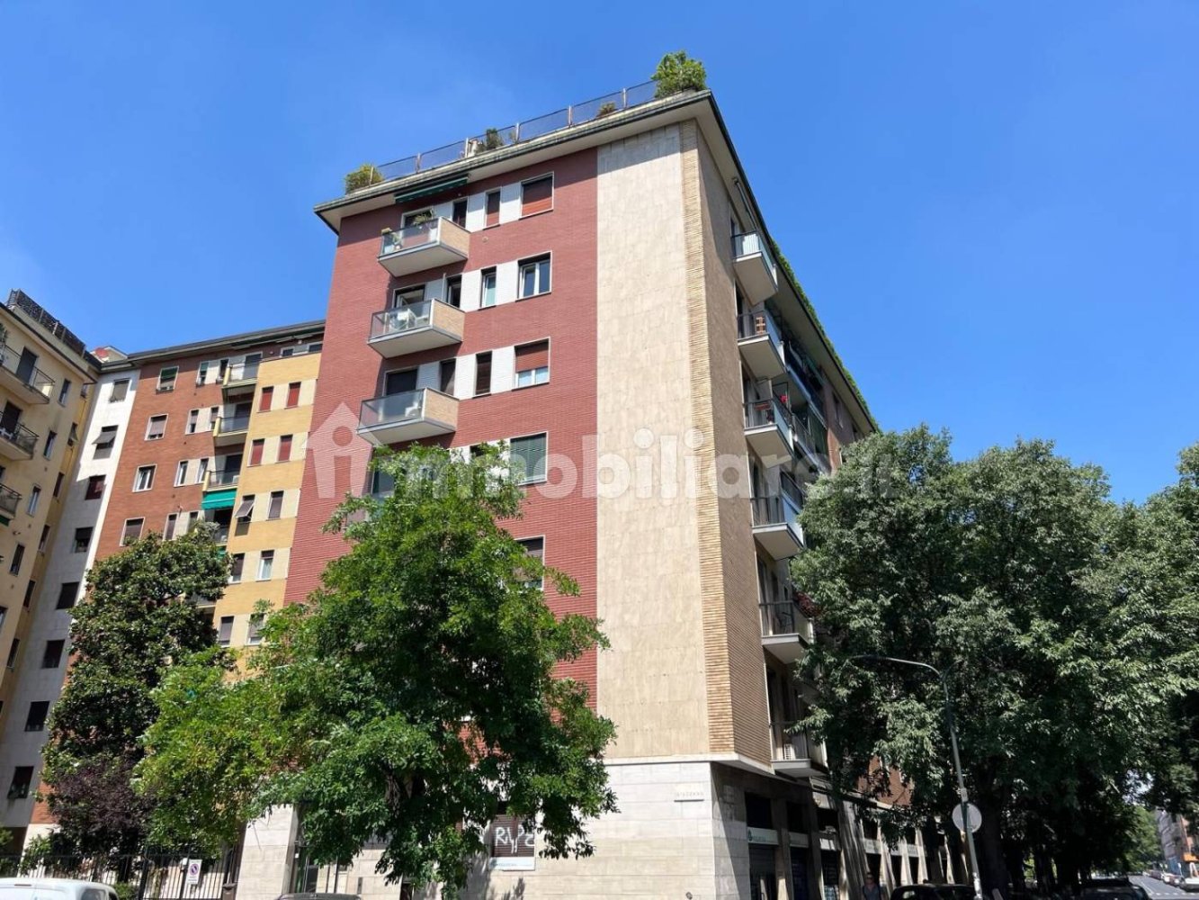 1 bedroom Apartment in Milan, Italy No. 354146