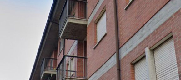 4 rooms Apartment in Voghera, Italy No. 178631 19