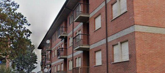 4 rooms Apartment in Voghera, Italy No. 178631 14