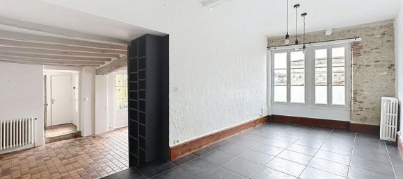 Casa de 5 dormitorios en Orleans, France No. 240821 5