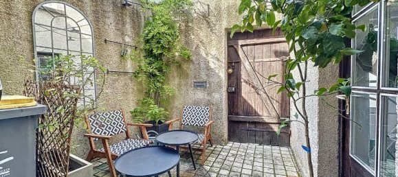 Casa de 5 dormitorios en Orleans, France No. 240821 17