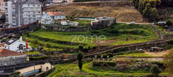 Terrain à Vila Nova de Gaia, Portugal 540m² No. 124435 19