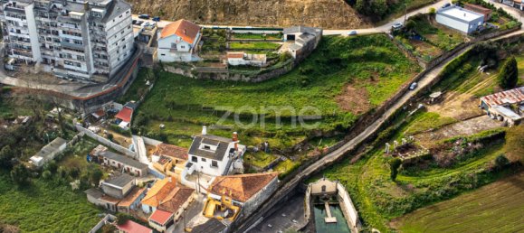 Terrain à Vila Nova de Gaia, Portugal 540m² No. 124435 17