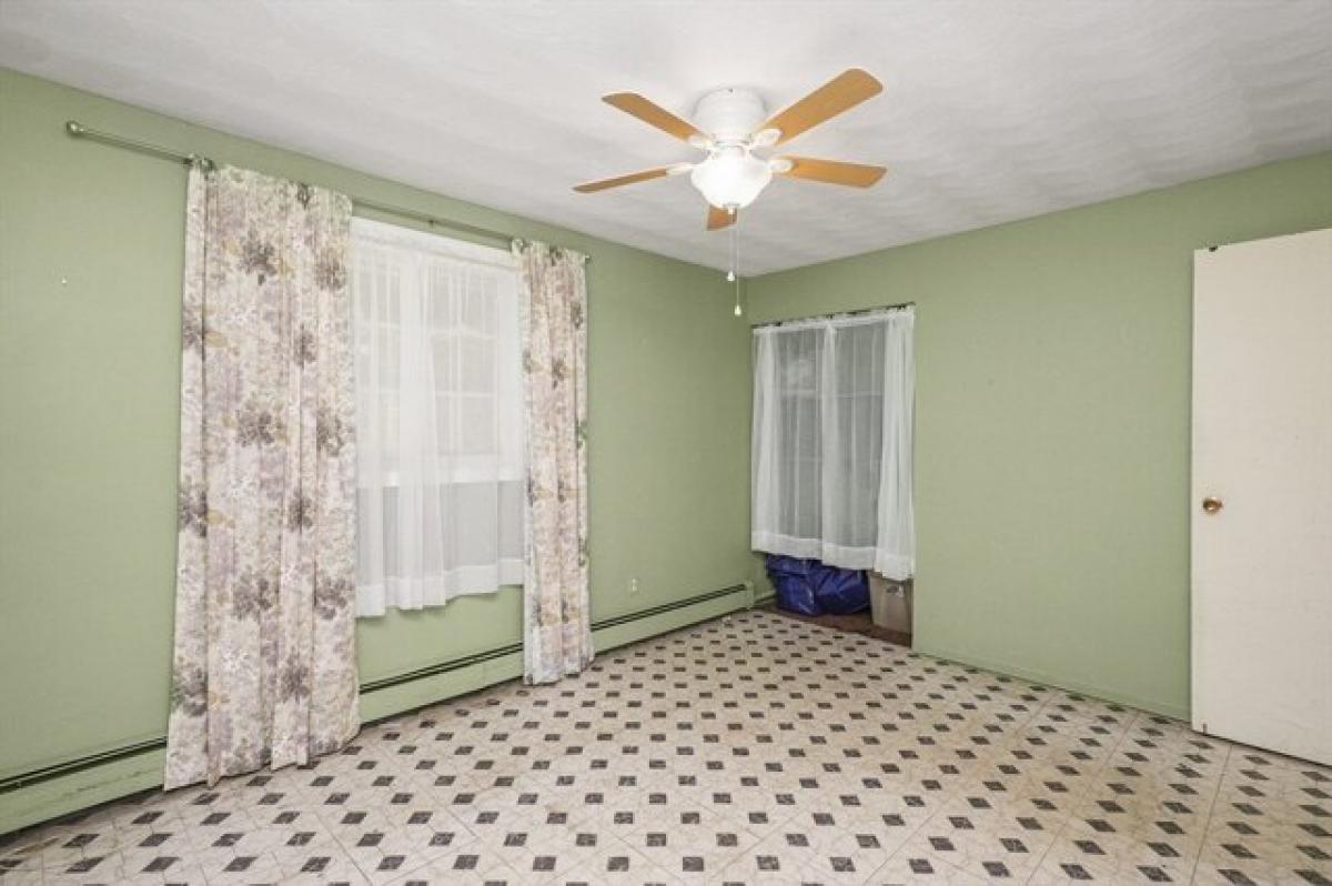 3 bedrooms House in Framingham, USA No. 397568