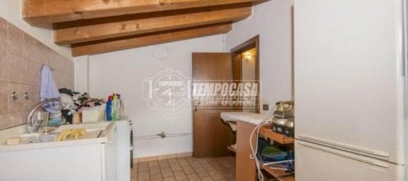 Casa de 9 divisões em Boara Pisani, Italy N.º 230551 11