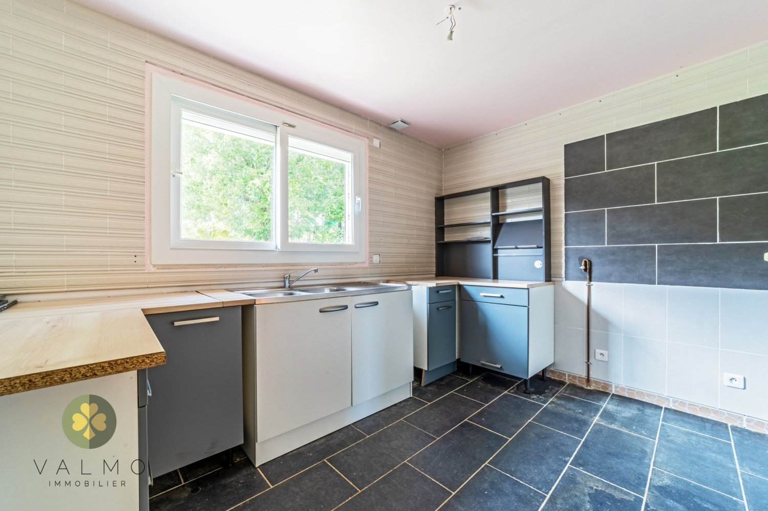 3 Schlafzimmer Haus in Aulnay-sur-Mauldre, France, Nr. 184482