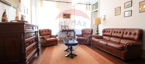 9 bedrooms Building in Vila Franca do Campo, Portugal No. 44206 6