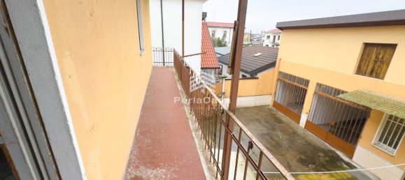 2 Schlafzimmer Wohnung in Vigevano, Italy, Nr. 179254 32