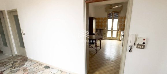 2 Schlafzimmer Wohnung in Vigevano, Italy, Nr. 179254 15