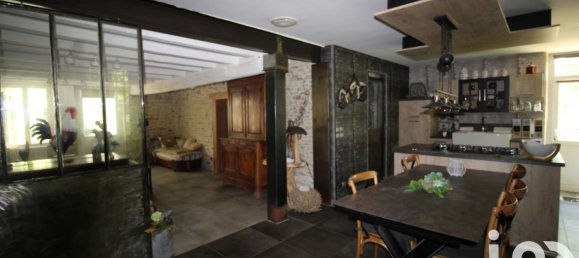 4 bedrooms Castles in Le Chautay, France No. 263480 13