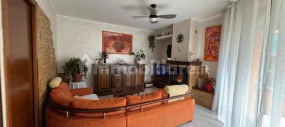 3 bedrooms Villa in Gazzaniga, Italy No. 202067 4