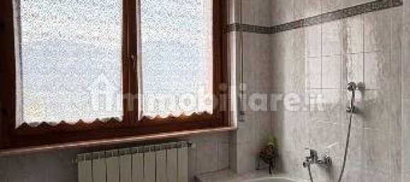 3 bedrooms Villa in Gazzaniga, Italy No. 202067 15