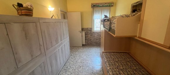 3 rooms Apartment in Rome, Italy No. 216404 15